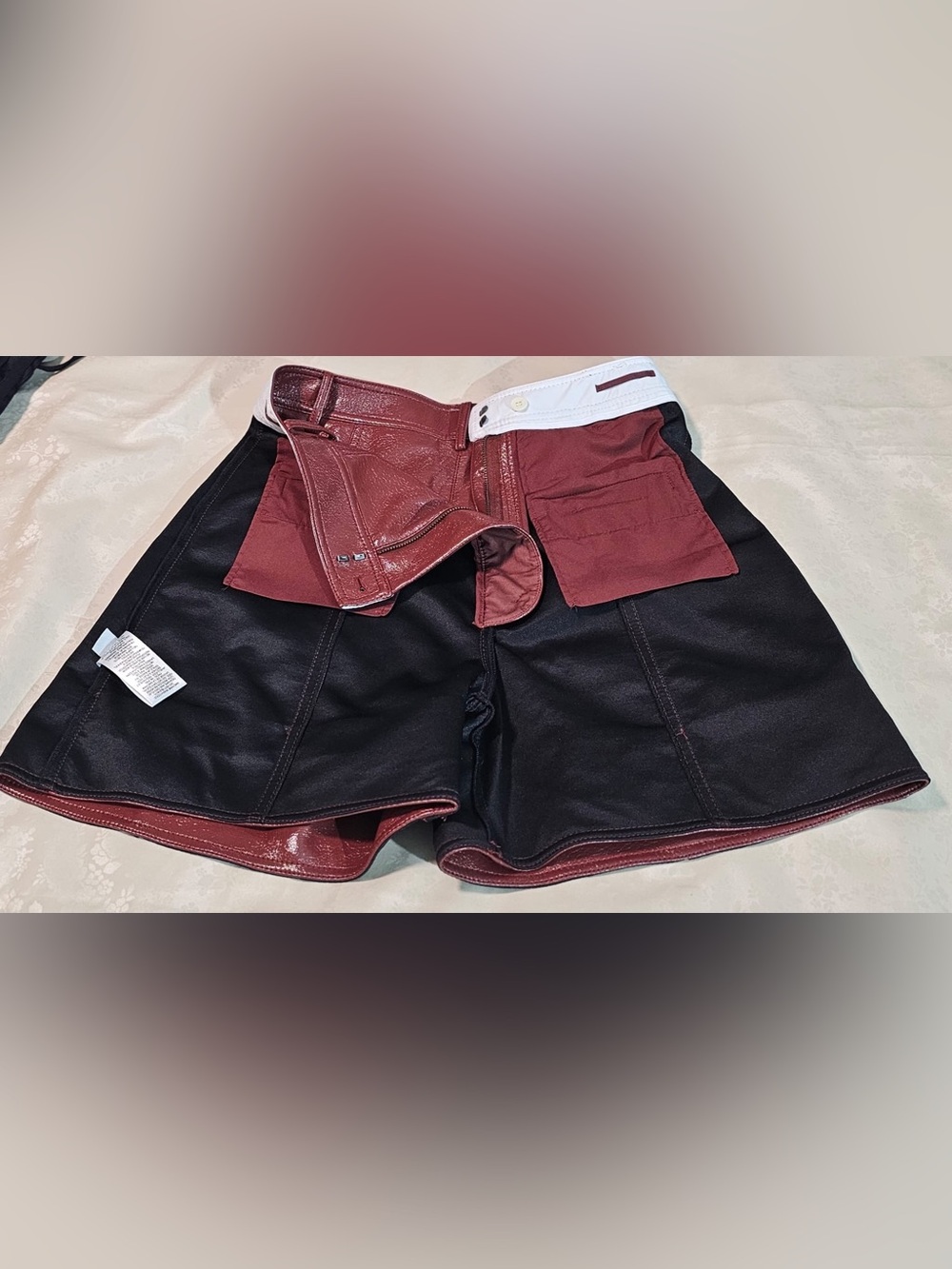 Tibi Burgundy Faux Leather High Rise Shorts Size 6 - Picture 8 of 13